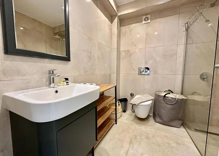 아파트 Retreat Block A2, Unit 6